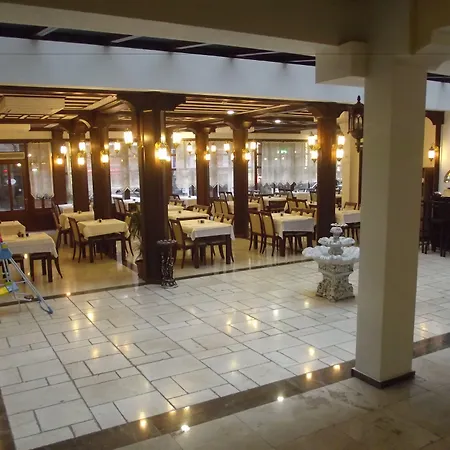 Grand Family Hotel