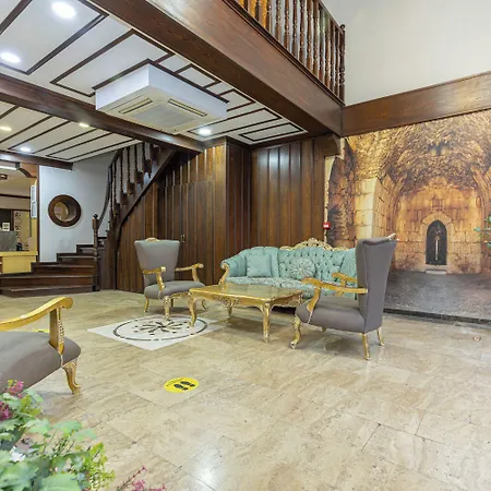 Grand Family Hotel 3*