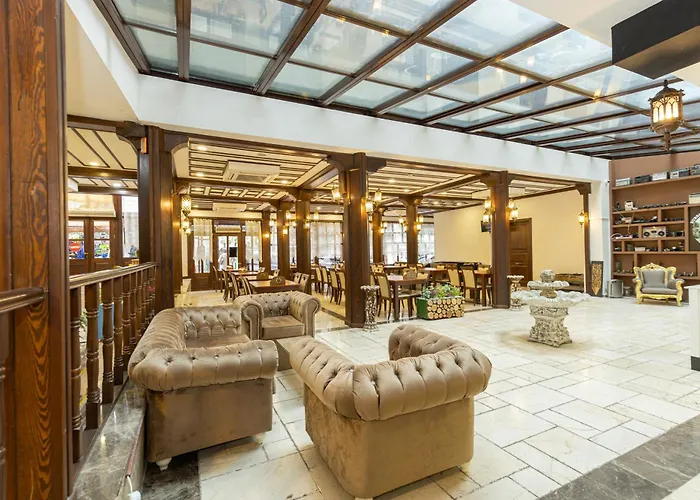 Hotel Grand Family 3*