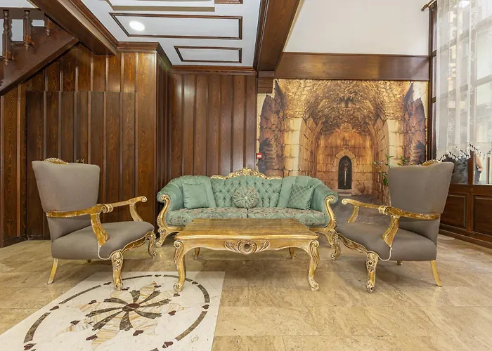 Hotel Grand Family 3*